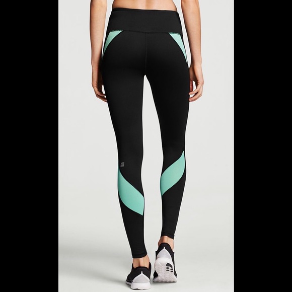 tight workout leggings